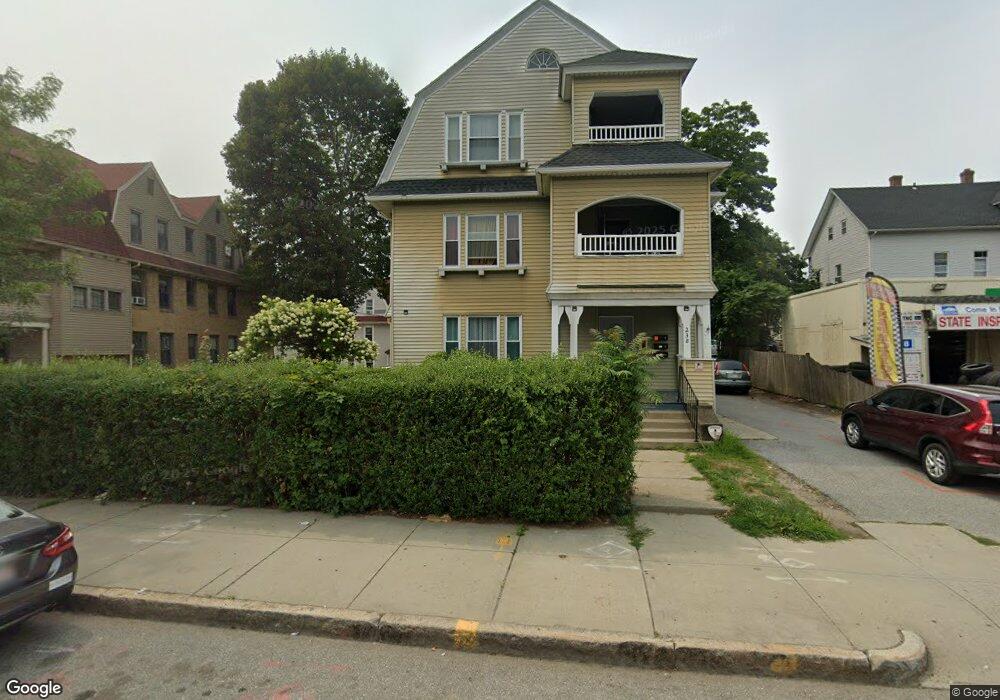 238 Lincoln St unit 2, Worcester, MA 01605 - photo 1