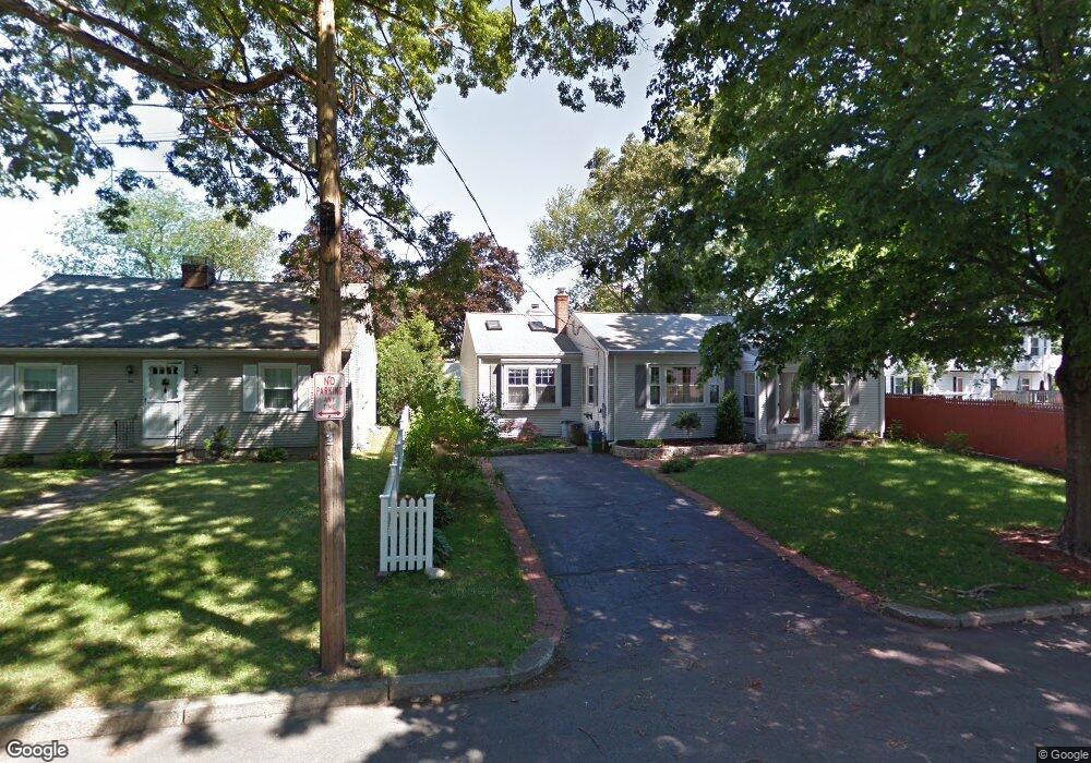 26 Willington Rd, Pawtucket, RI 02861 - photo 1