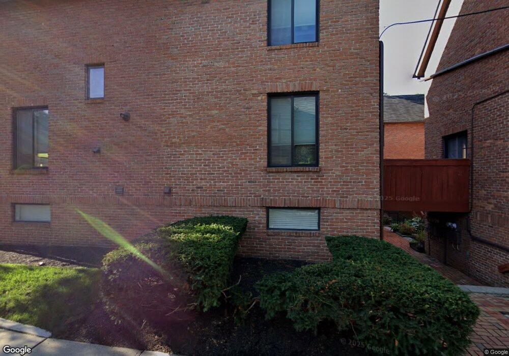 291 Lear St, Columbus, OH 43206 - photo 1