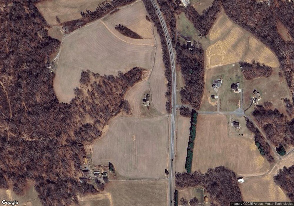 4660 Solomons Island Rd, Harwood, MD 20776 - photo 1