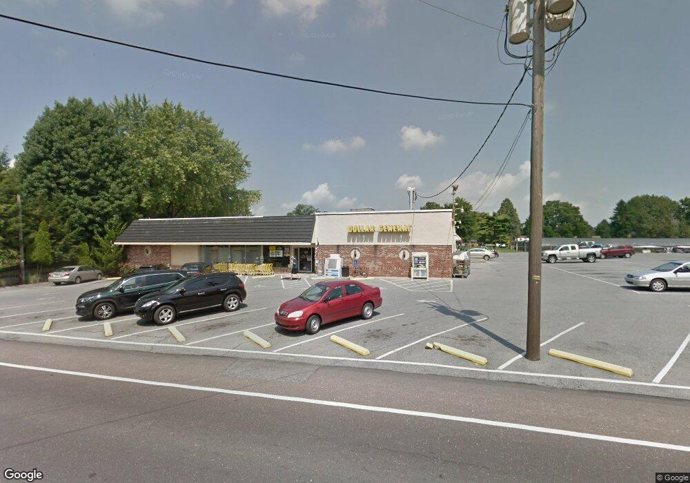 31 W Main St, Leola, PA 17540 - photo 1