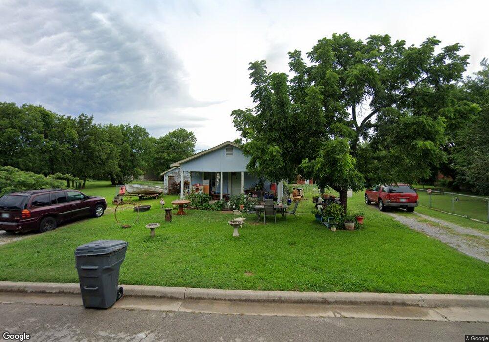 709 I St NW, Ardmore, OK 73401 - photo 1
