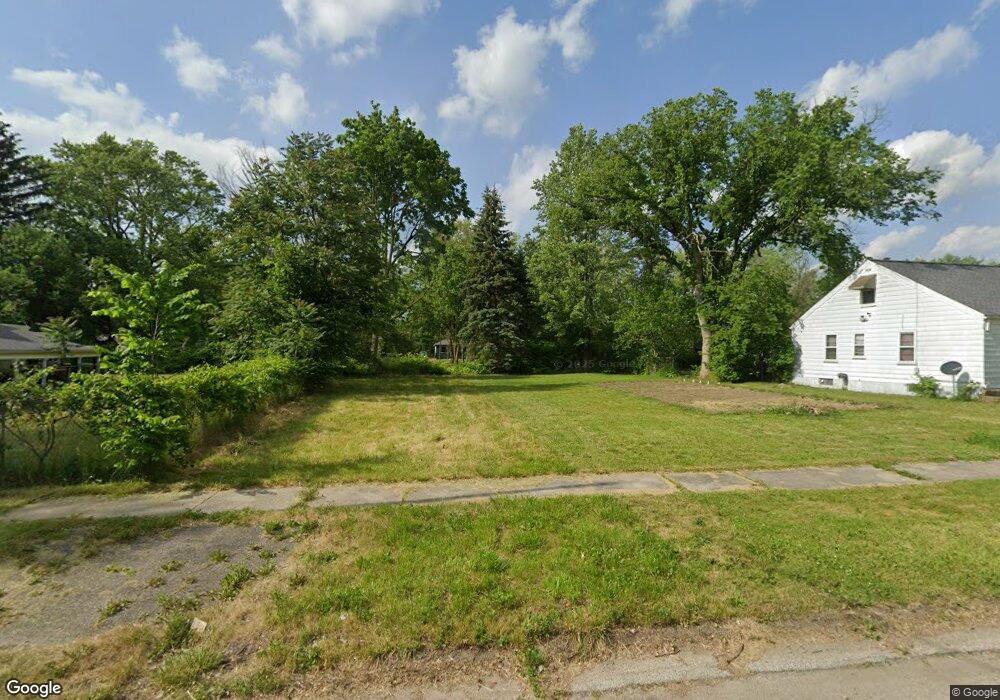 2325 Bennett Ave, Flint, MI 48506 - photo 1