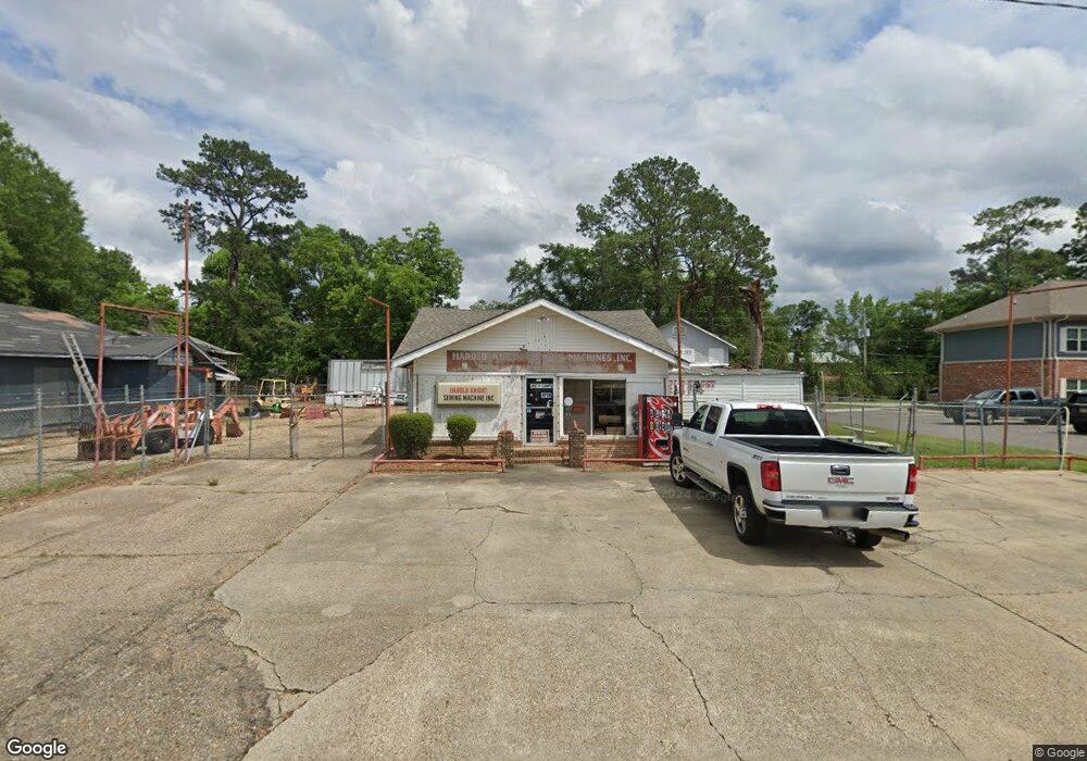 721 S Magnolia St, Laurel, MS 39440 - photo 1