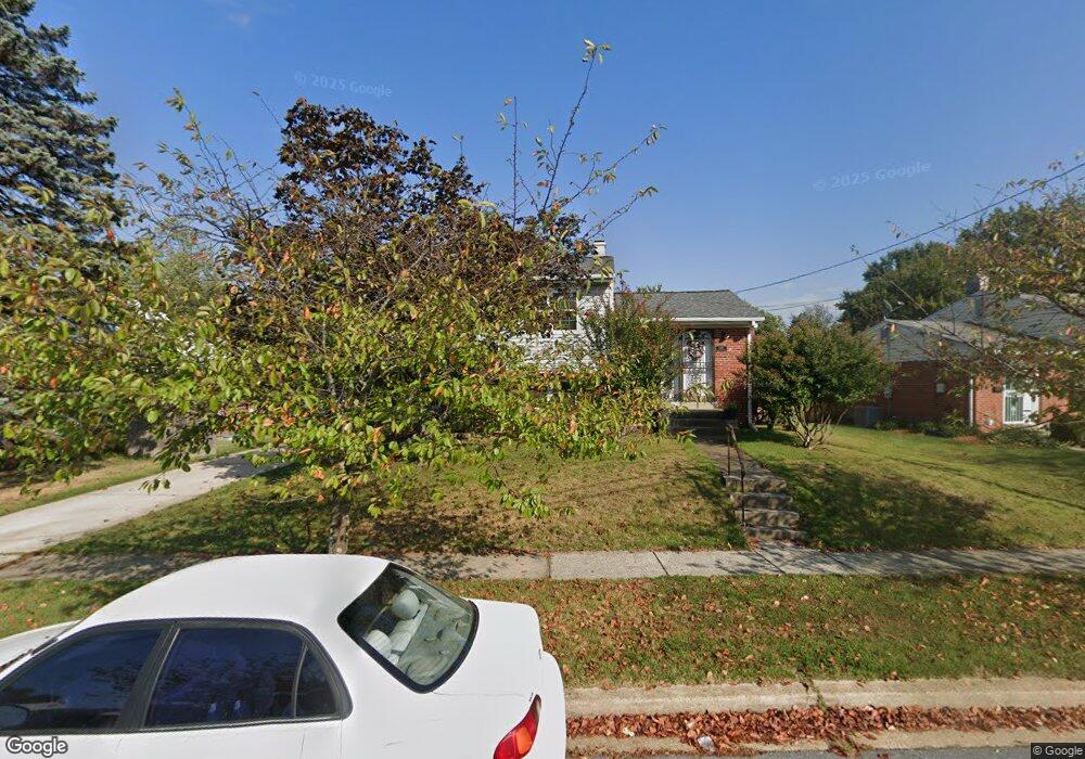 6107 Westland Dr, Hyattsville, MD 20782 - photo 1