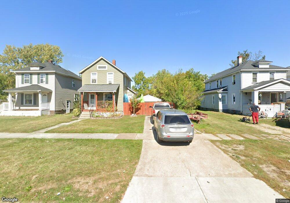 2337 E 29th St, Lorain, OH 44055 - photo 1