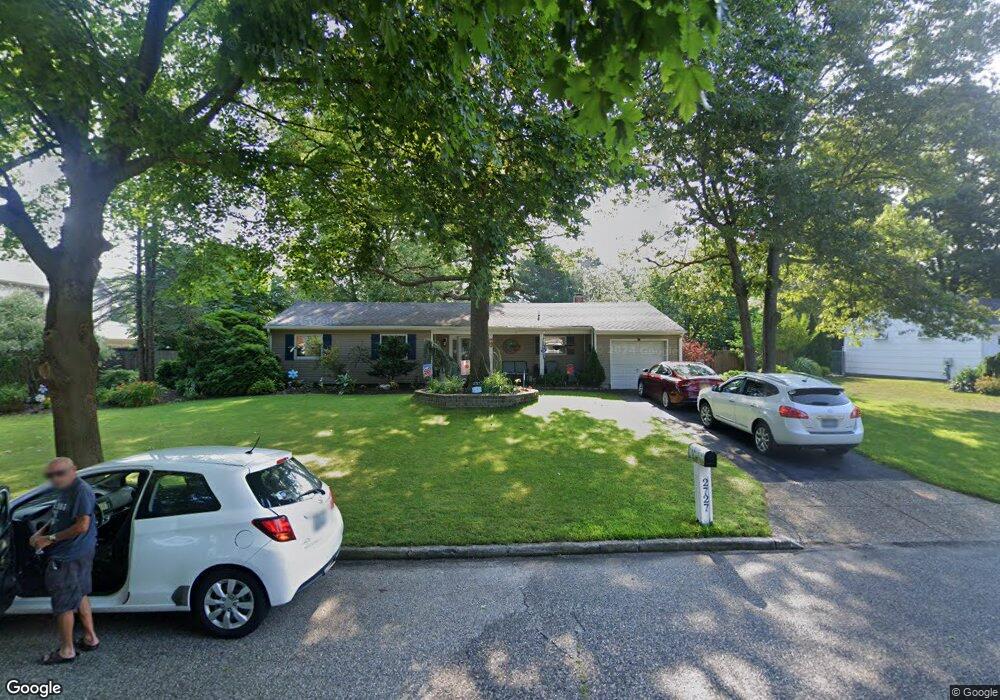 2727 John Roe Smith Ave, Medford, NY 11763 - photo 1