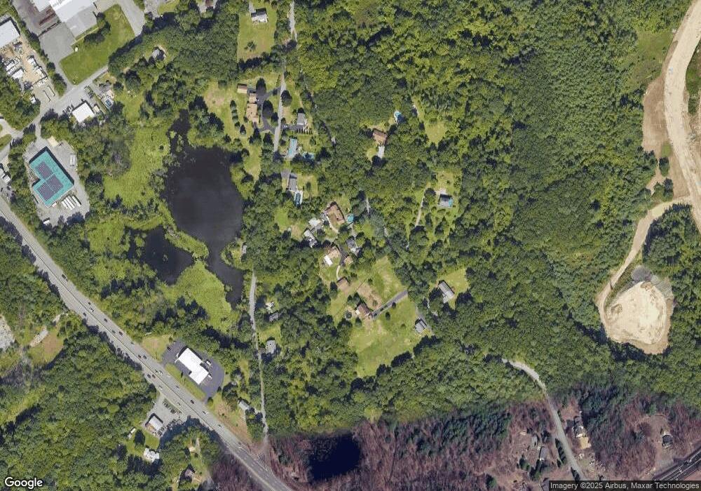 31 Dudley Rd unit 1, Sutton, MA 01590 - photo 1