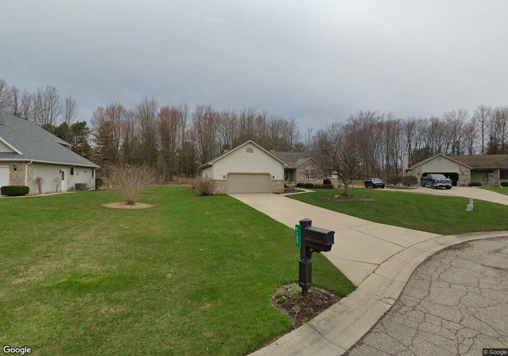 9109 Twin Oaks Ct, Flushing, MI 48433 - photo 1