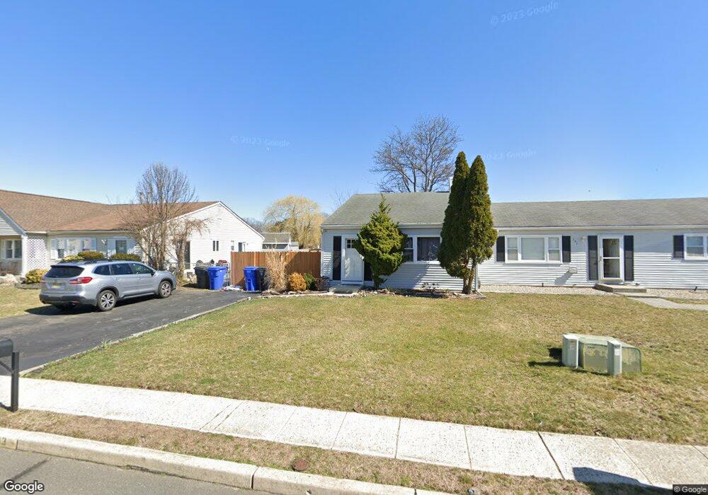 543 Constable Place, Toms River, NJ 08753 - photo 1