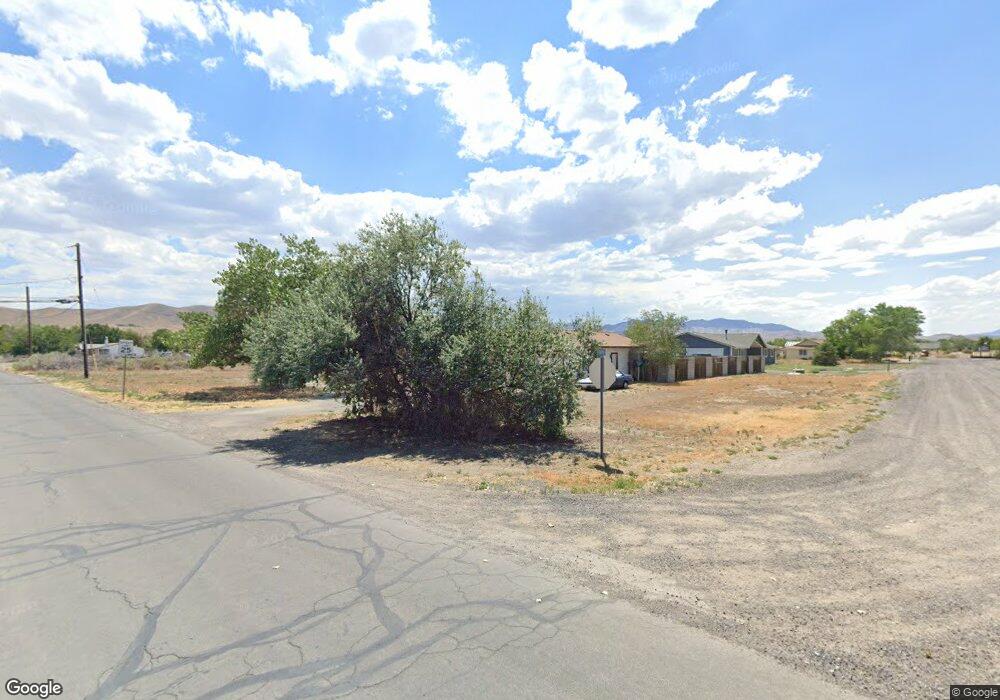 960 Jennys Ln, Fernley, NV 89408 - photo 1