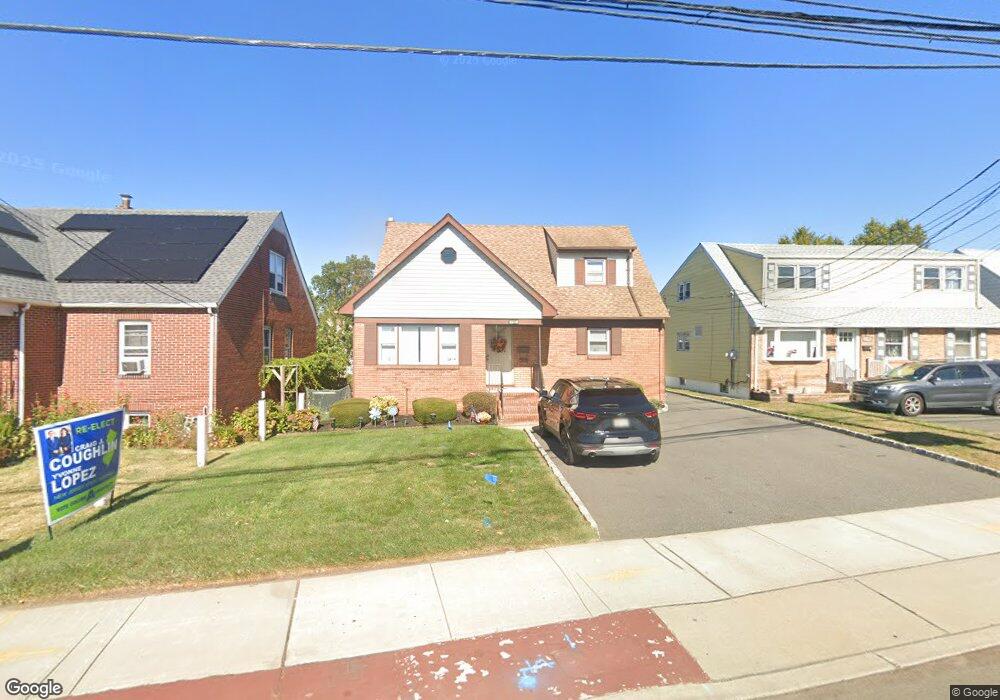 1160 Roosevelt Ave unit 2, Carteret, NJ 07008 - photo 1