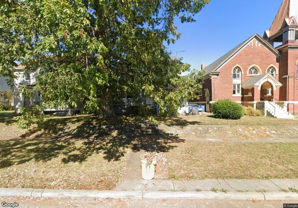 1977 E 30th St, Lorain, OH 44055 - photo 1