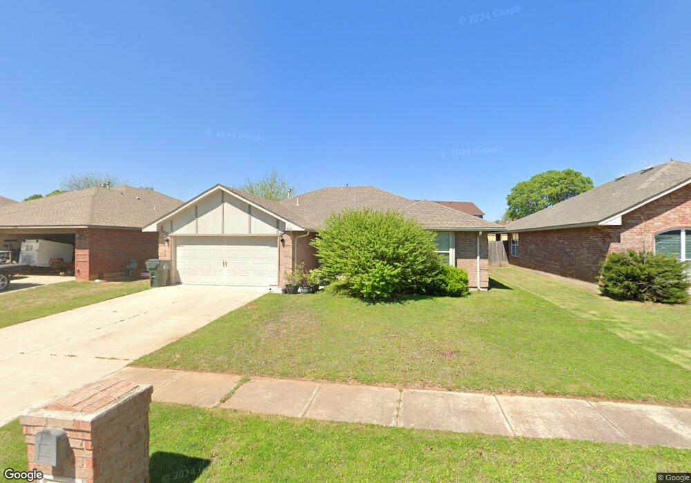 905 Caracara Dr, Norman, OK 73072 - photo 1