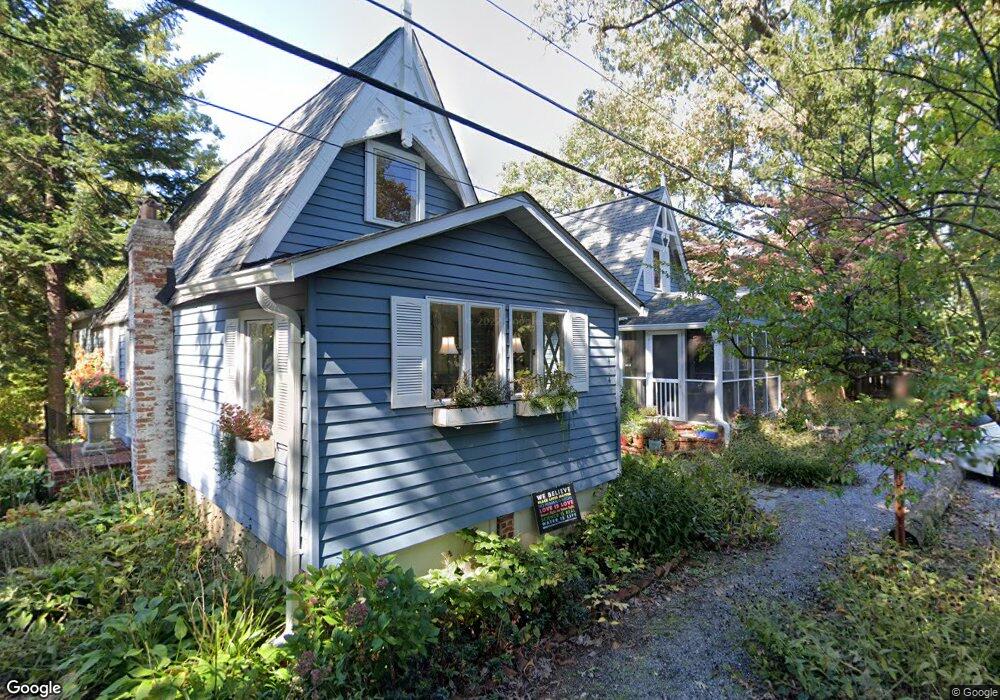 404 4th Ave, Washington Grove, MD 20880 - photo 1