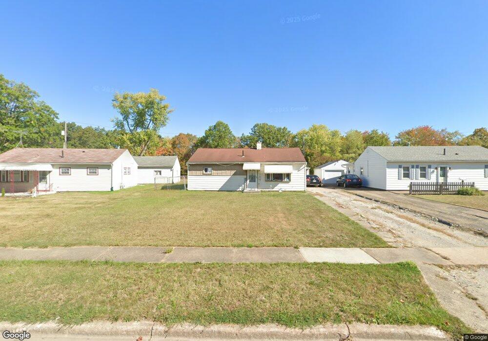 3011 Riverside Dr, Lorain, OH 44055 - photo 1