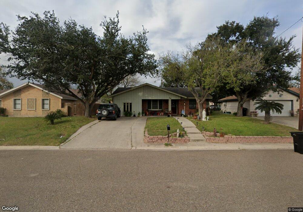 520 W Merida St, Weslaco, TX 78599 - photo 1