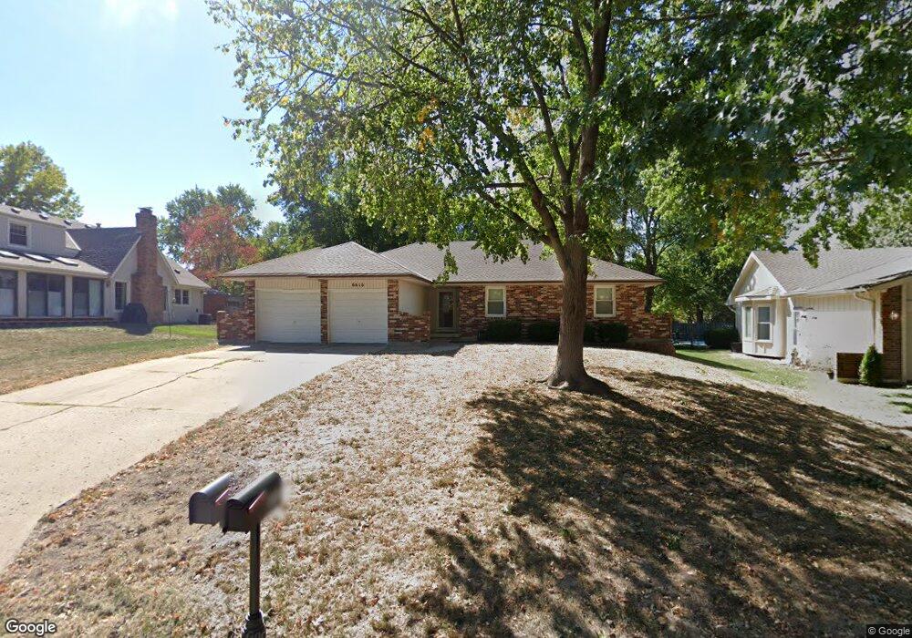 6616 Parkhill St, Shawnee, KS 66216 - photo 1