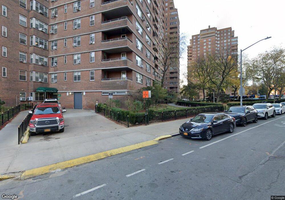 568 Grand St Unit J1804 New York - Map 568 Grand St New York Ny Unit J1804 Streetview