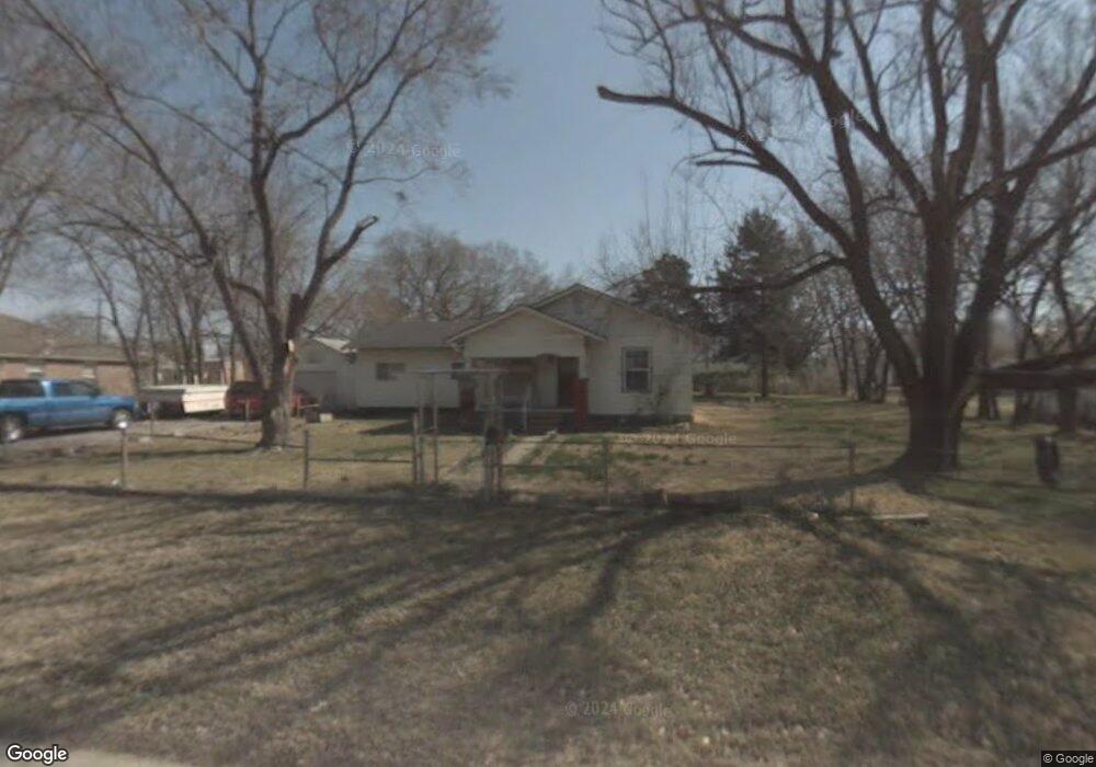 1023 N Bryan St, Okmulgee, OK 74447 - photo 1