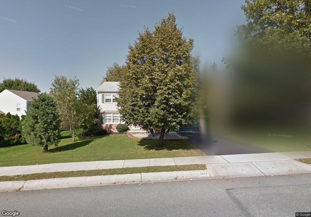 1507 Whitfield Blvd, Reading, PA 19609 - photo 1