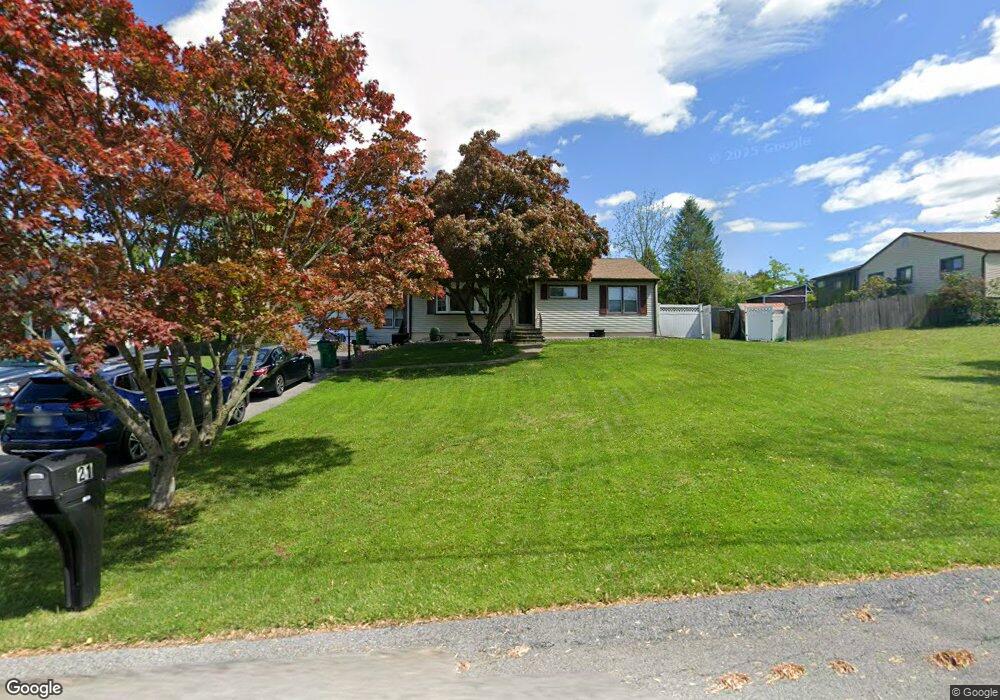 21 Thornacres Dr, Wappingers Falls, NY 12590 - photo 1