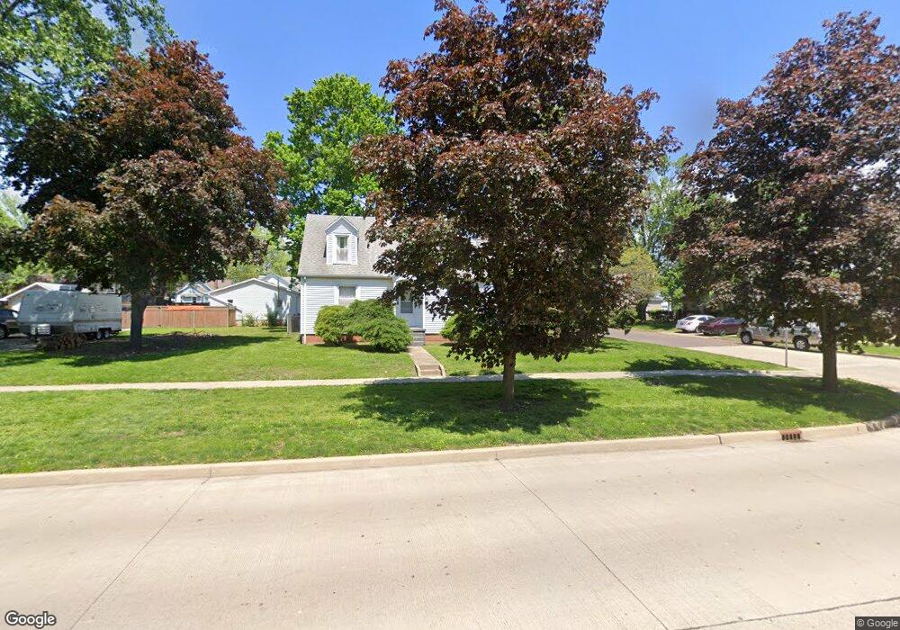 1300 Marshall Ave, Mattoon, IL 61938 - photo 1