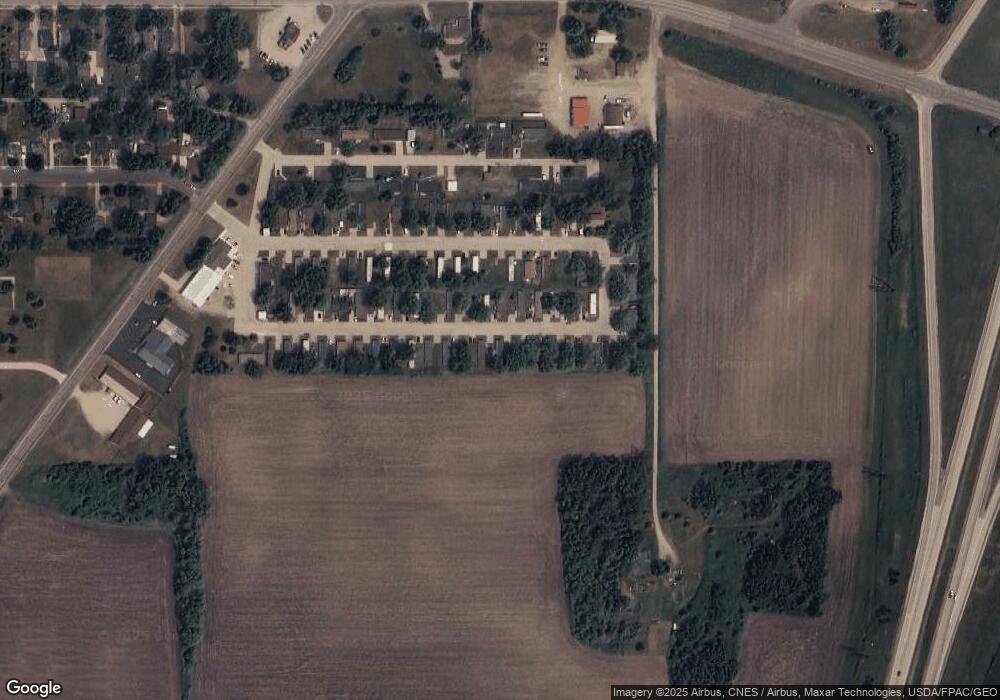 370 Hillcrest Cir, Clarks Grove, MN 56016 - photo 1