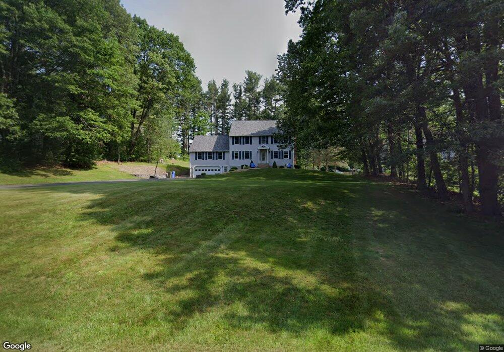 7 Lexington Ave, Londonderry, NH 03053 - photo 1