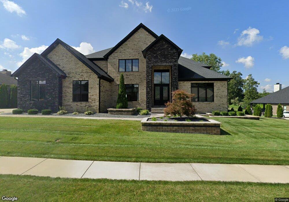 325 Forest Oaks Dr, Caseyville, IL 62232 - photo 1