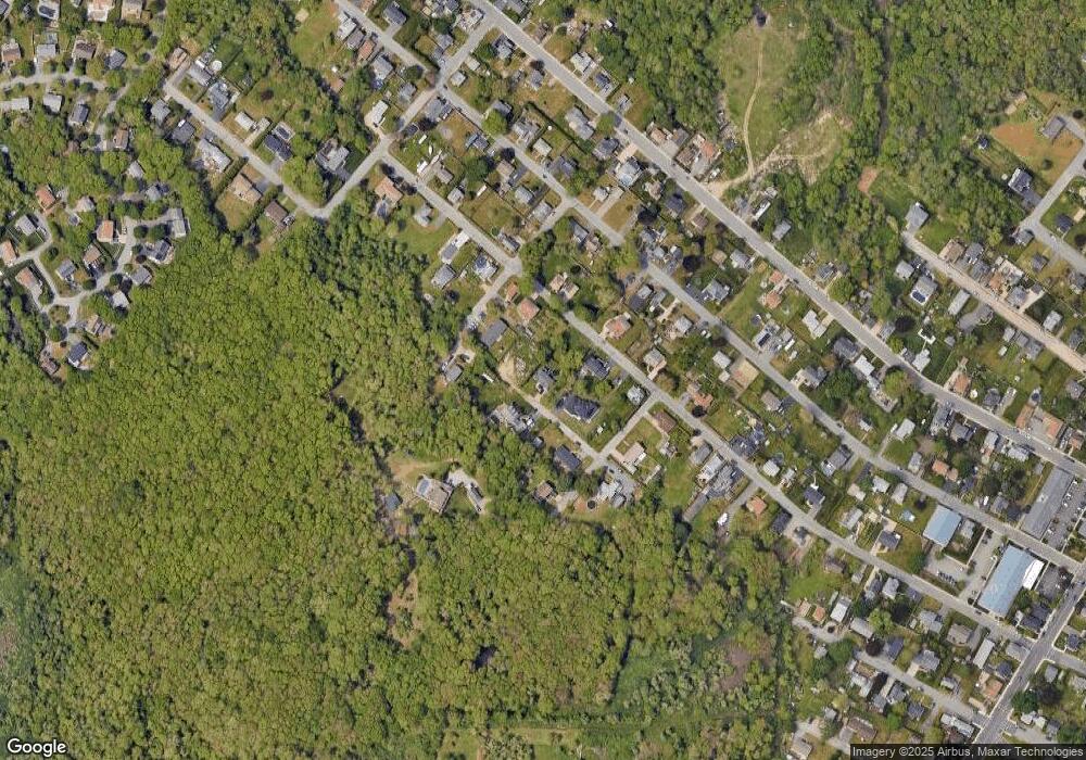 99 Arnold St, South Dartmouth, MA 02748 - photo 1