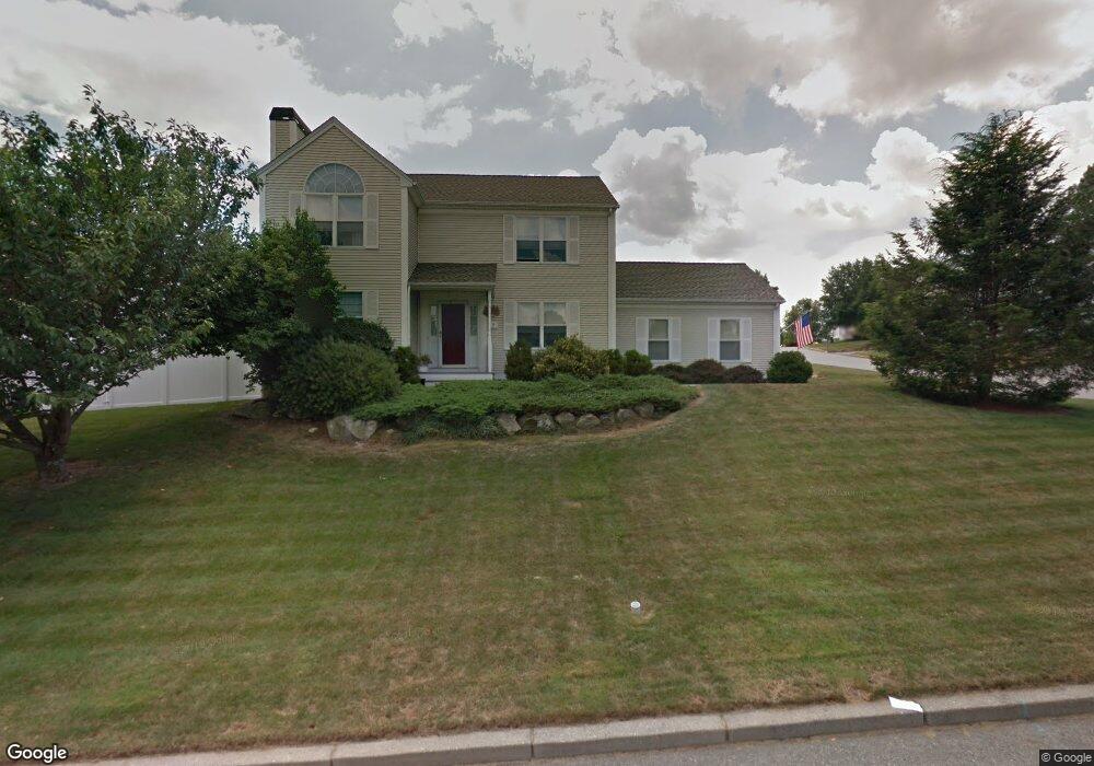 9 Kathleen Ct, West Warwick, RI 02893 - photo 1