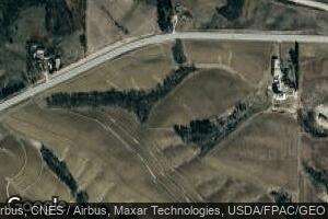 4041 Harding Rd, Clermont, IA 52135
