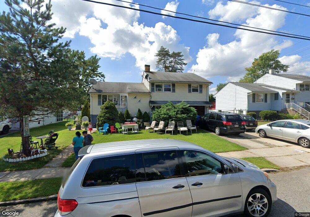 27 Cody St, Fords, NJ 08863 - photo 1