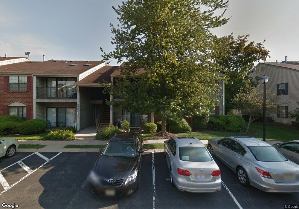 31 Taylor Dr unit E2, Franklin Park, NJ 08823 - photo 1