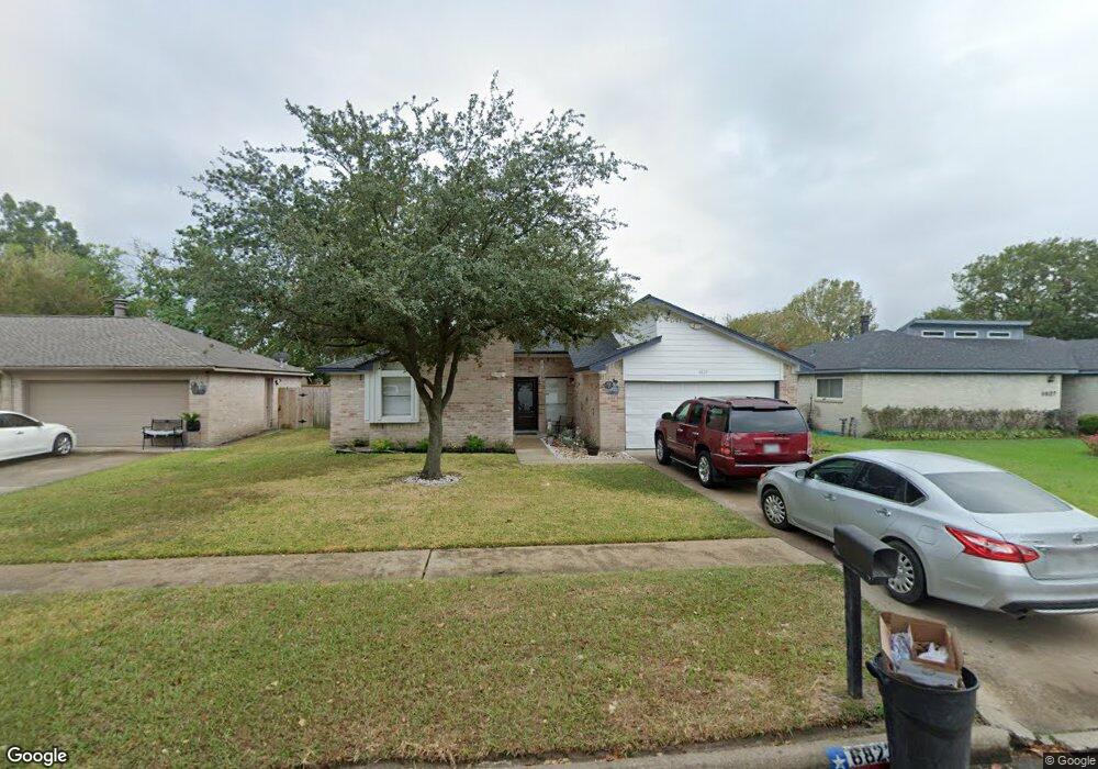 6823 Feather Creek Dr, Houston, TX 77086 - photo 1