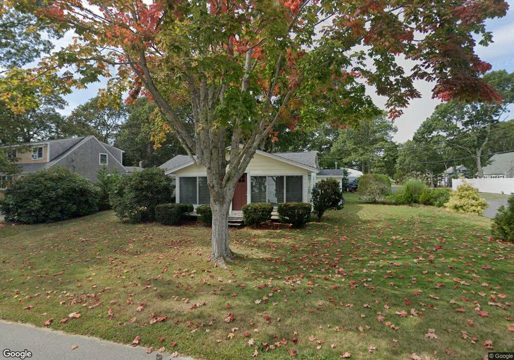 253 Edgewater Dr E, East Falmouth, MA 02536 - photo 1