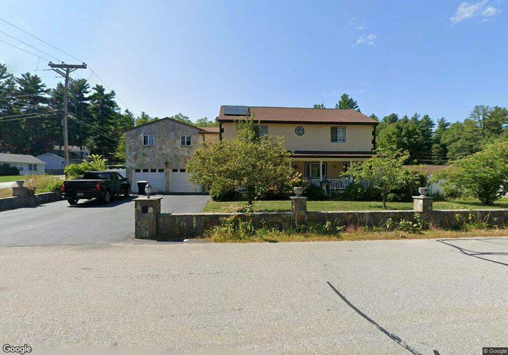 2 Greenwood Dr, Nashua, NH 03062 - photo 1