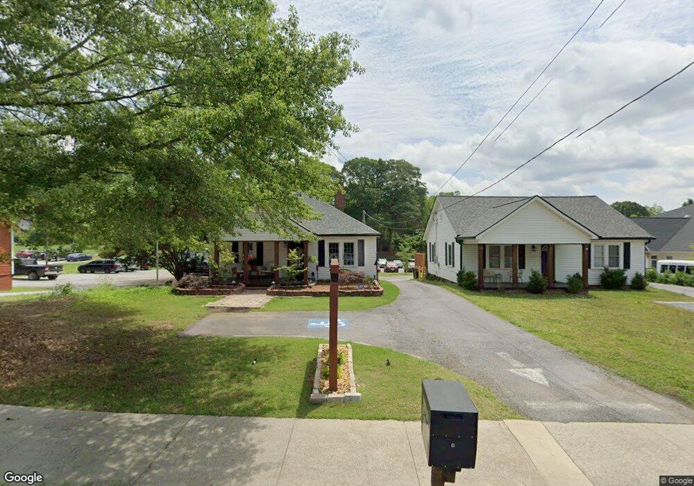424 Dixie St, Carrollton, GA 30117 - photo 1