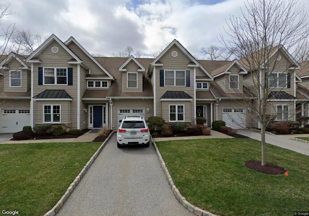 1104 Macintosh Way, Matamoras, PA 18336 - photo 1