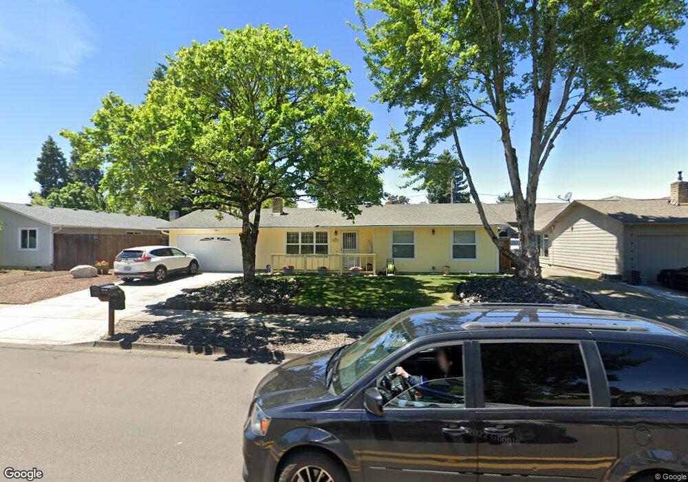 1040 Satre St, Eugene, OR 97401 - photo 1