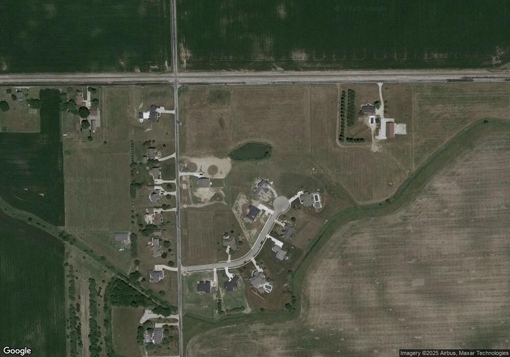 108 Castle Ct, Tipton, IN 46072 - photo 1