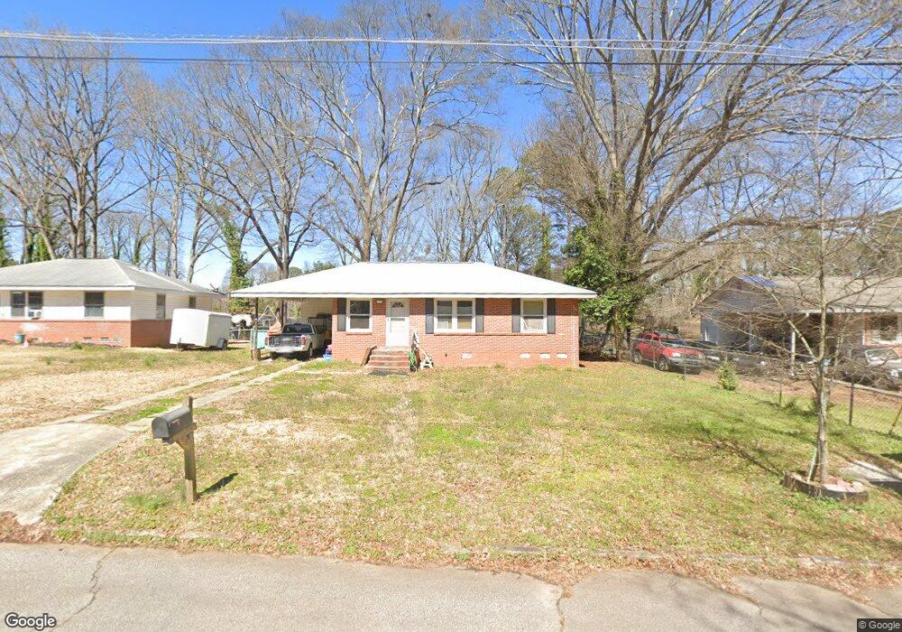 662 Currie Dr, Forest Park, GA 30297 - photo 1