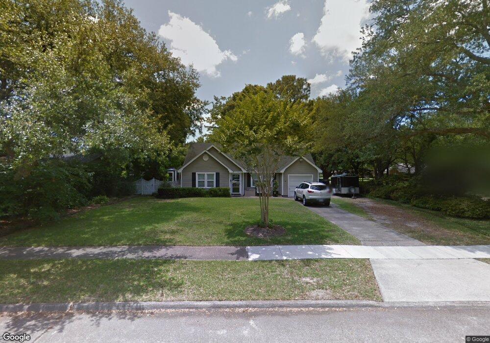 102 Windsor St, Lake Charles, LA 70605 - photo 1