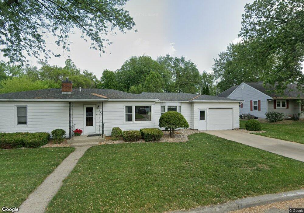 801 N Elm St, Nappanee, IN 46550 - photo 1