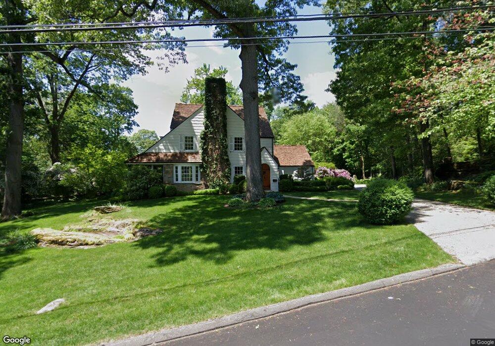 274 Inwood Rd, Fairfield, CT 06825 - photo 1