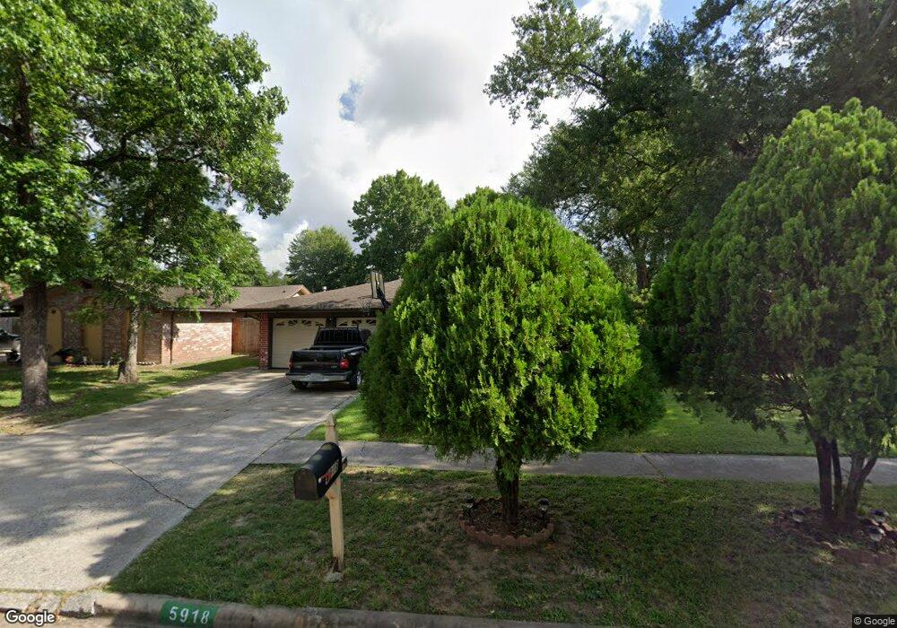 5918 Gum Grove Ln, Houston, TX 77088 - photo 1