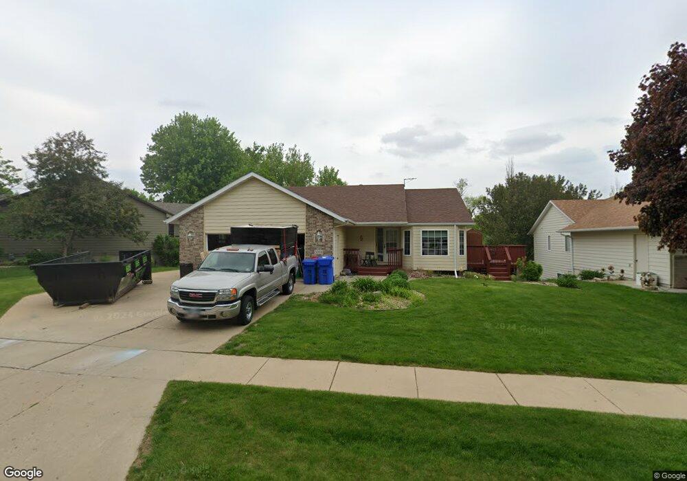 5004 E 28th St, Sioux Falls, SD 57110 - photo 1