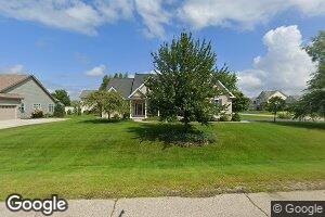 518 Prairie View Rd, Williams Bay, WI 53191