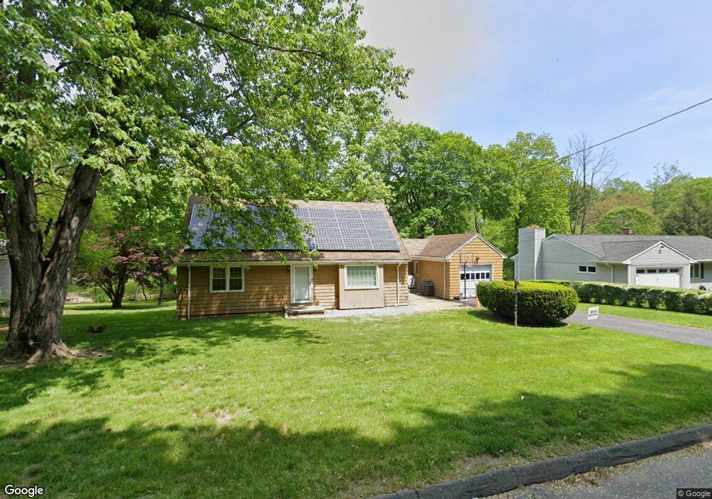 44 Tait Rd, Trumbull, CT 06611 - photo 1